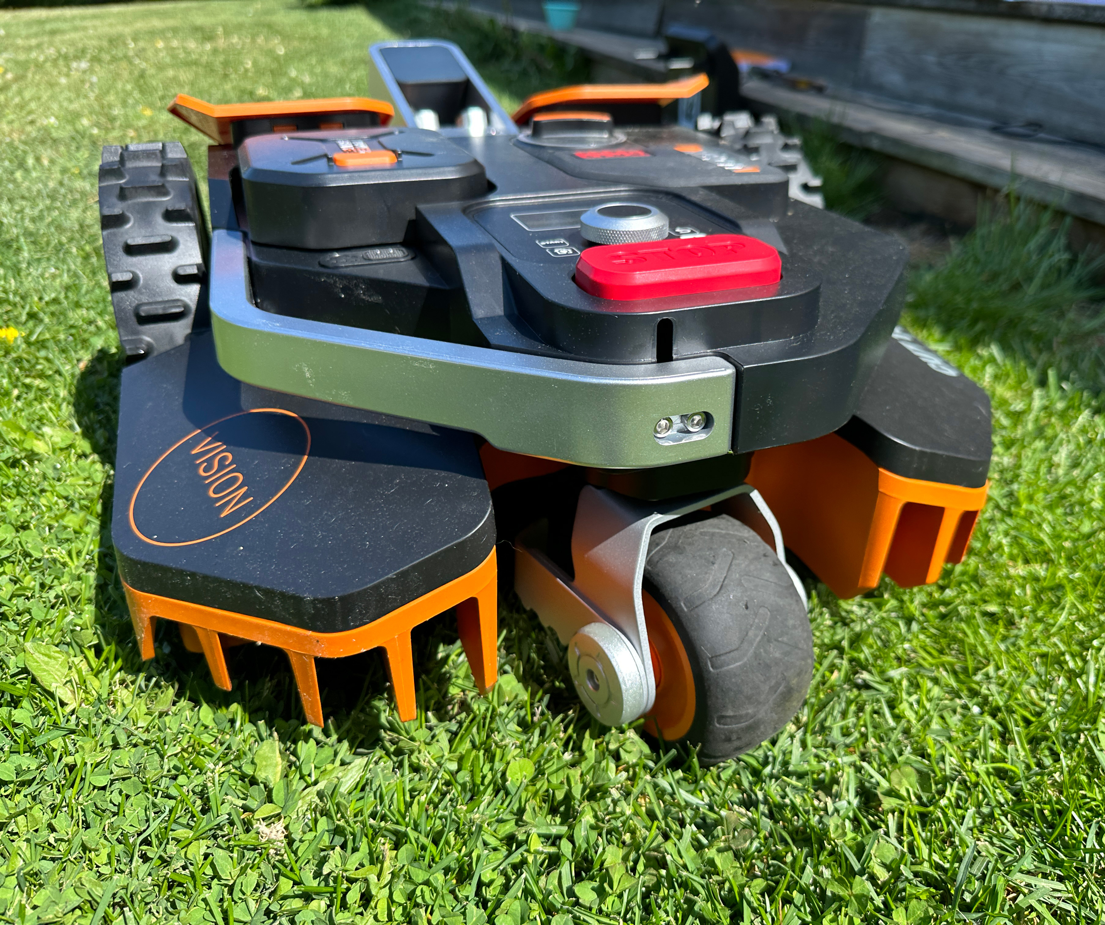 Review Worx Landroid Vision M600 el robot cortacesped tiene alg n