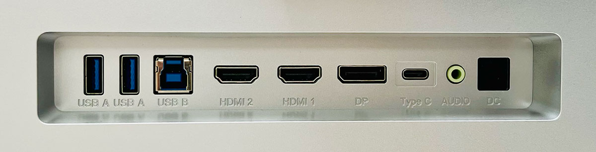 Alogic Clarity Pro hub ports