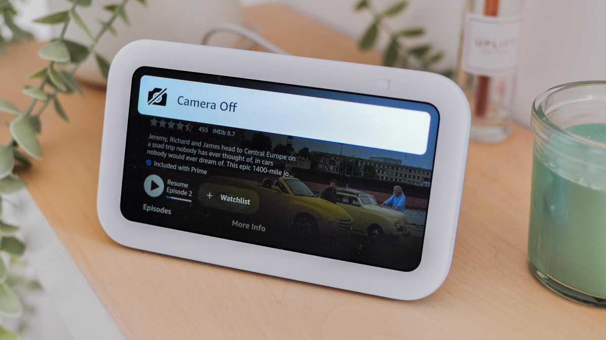 Amazon Echo Show 5 (3rd Gen, 2023) review shutter