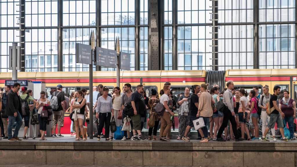 Image: 6 Alternativen zur Deutschen Bahn: FÃ¼r Gelegenheits- und Vielfahrer