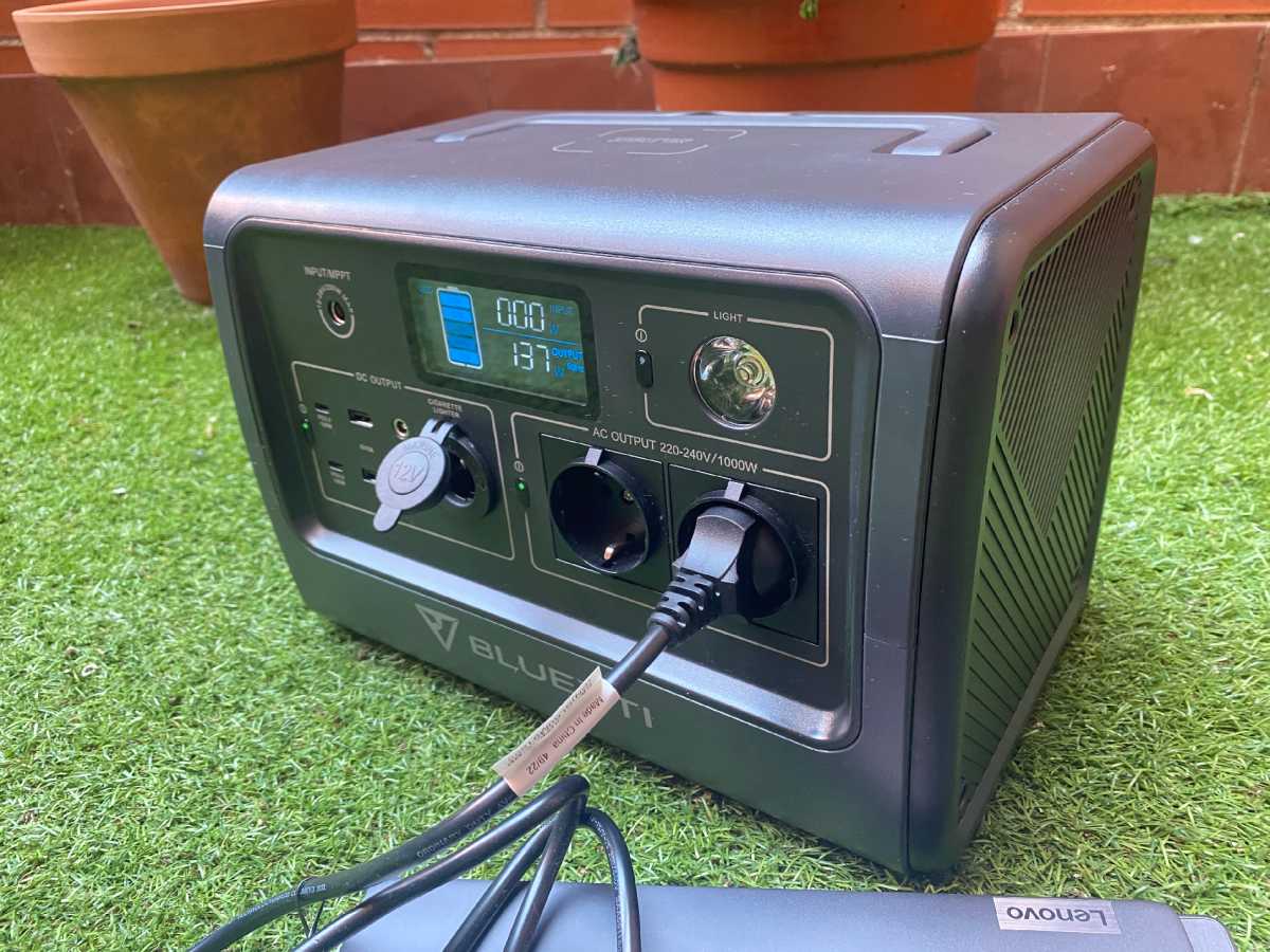 Bluetti EB70 review descarga