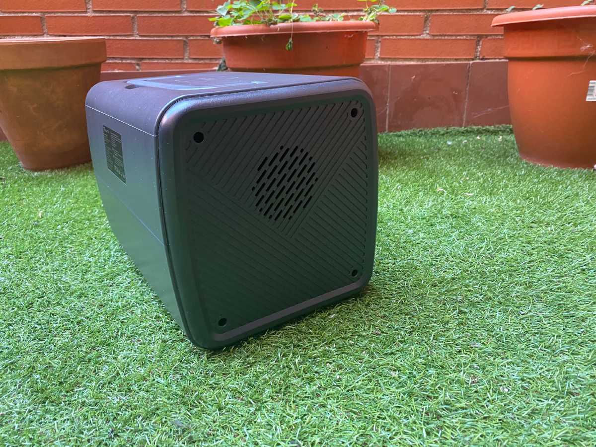 Bluetti EB70 review refrigeración