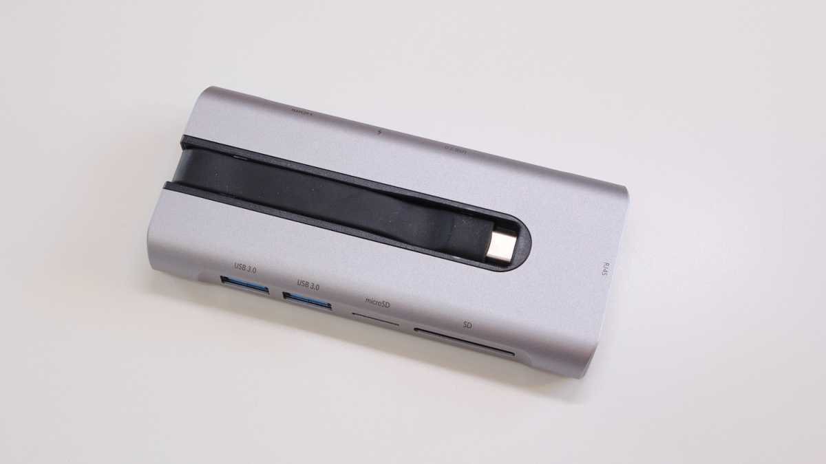 ESR 8-in-1 Portable Hub