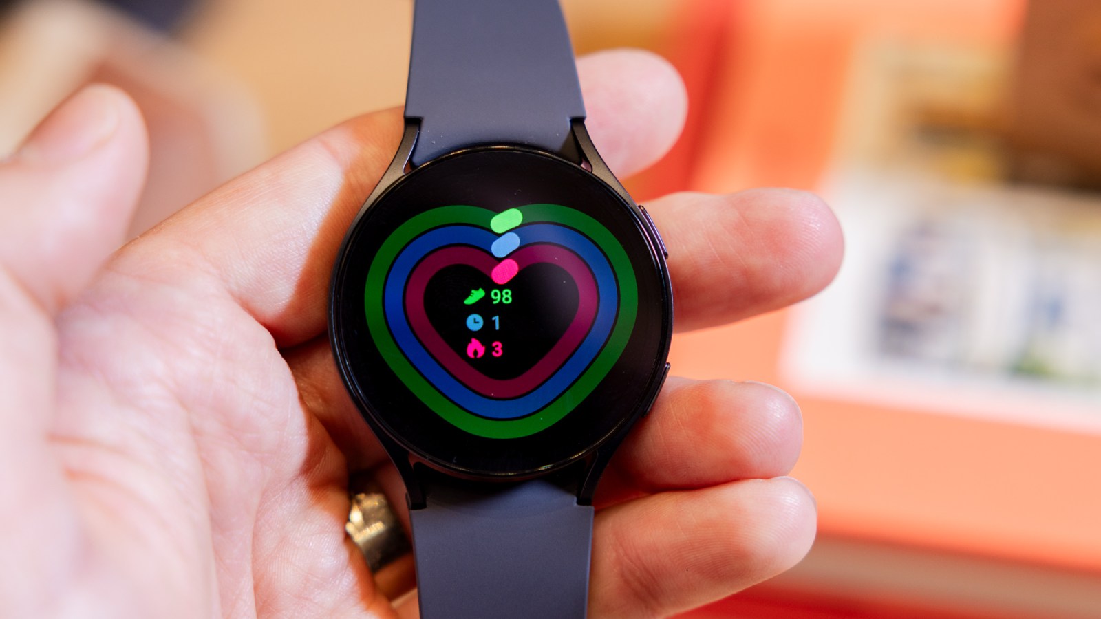 Samsung могла бы выпустить дешевые Galaxy Watch, но будет ли это модель FE?