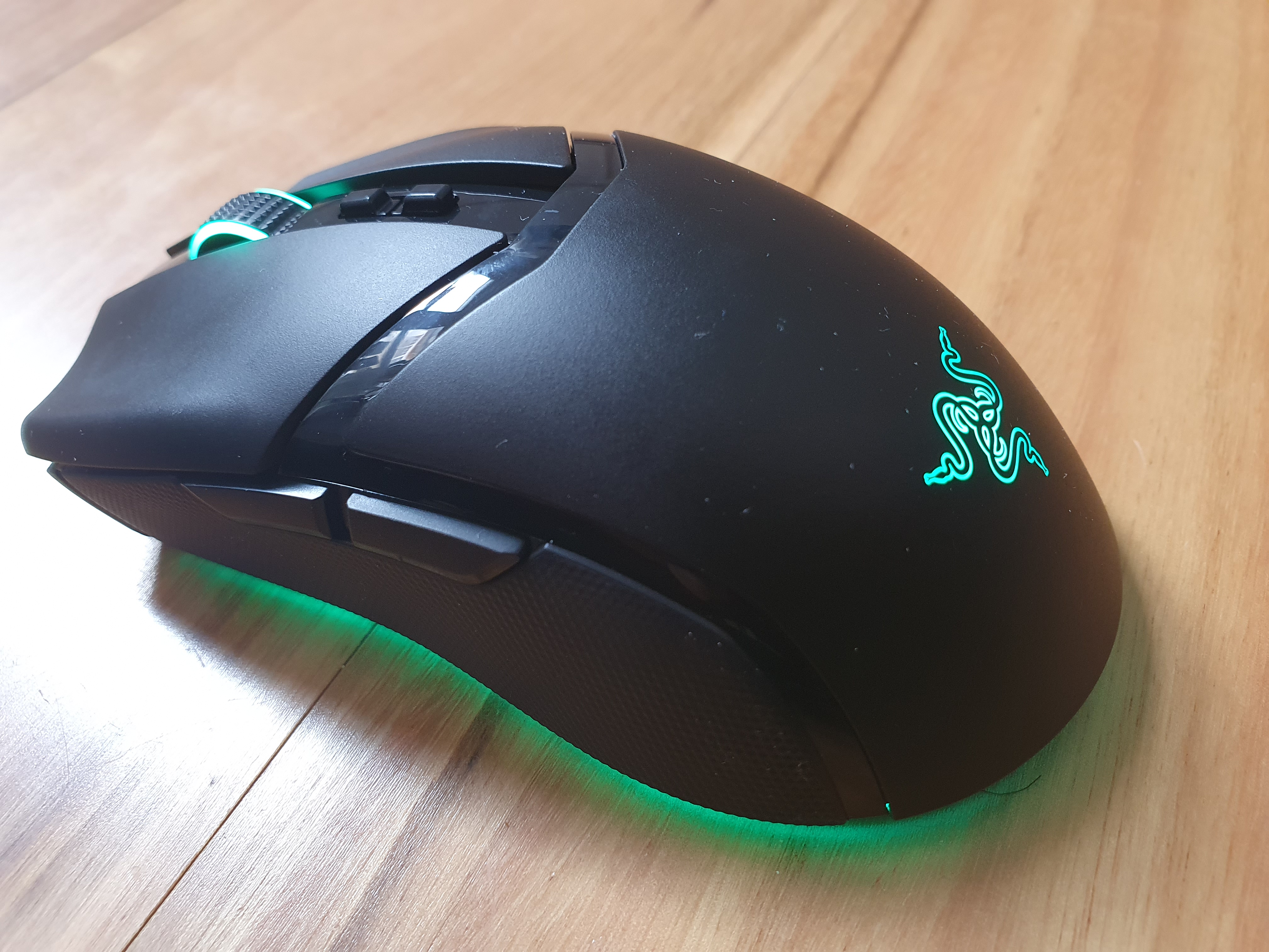 Razer Cobra Pro — лучшая беспроводная игровая мышь в целом  