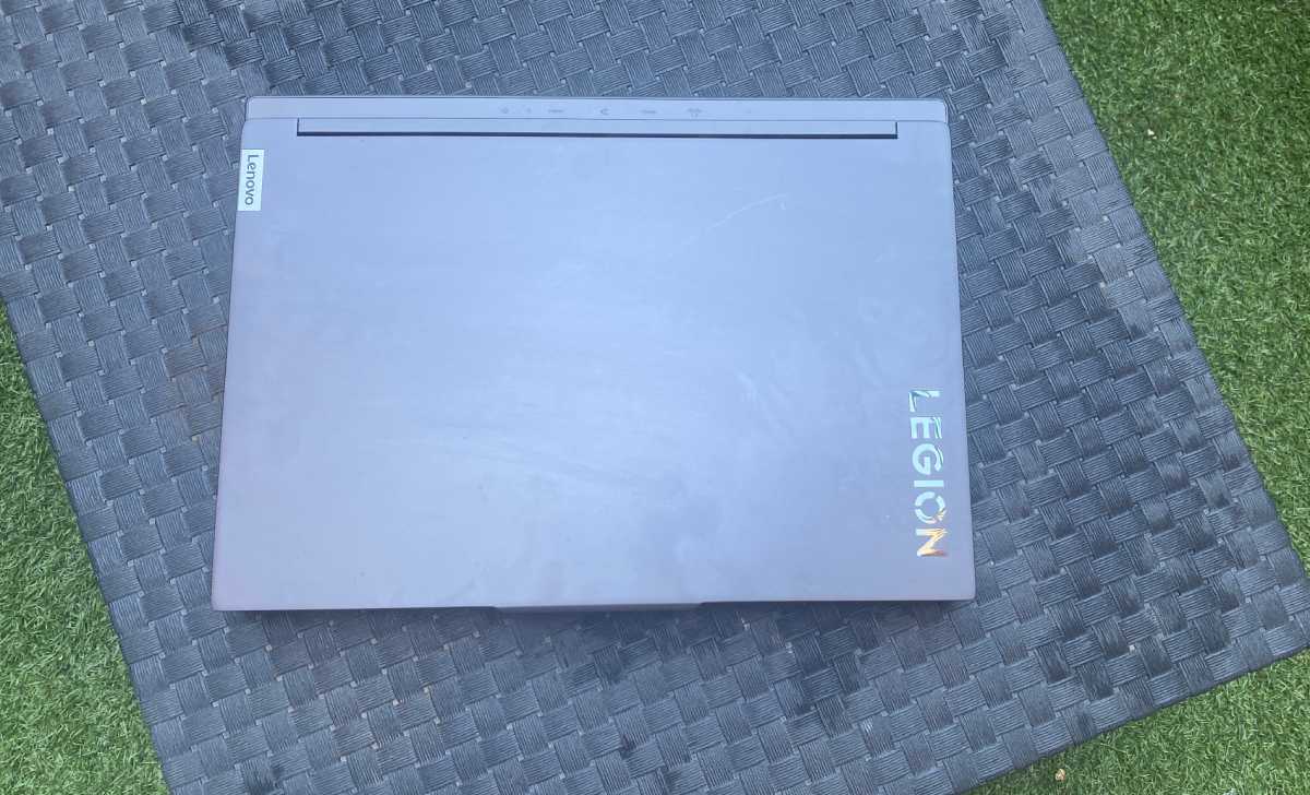 Lenovo Legion Pro 5i review acabado y diseño
