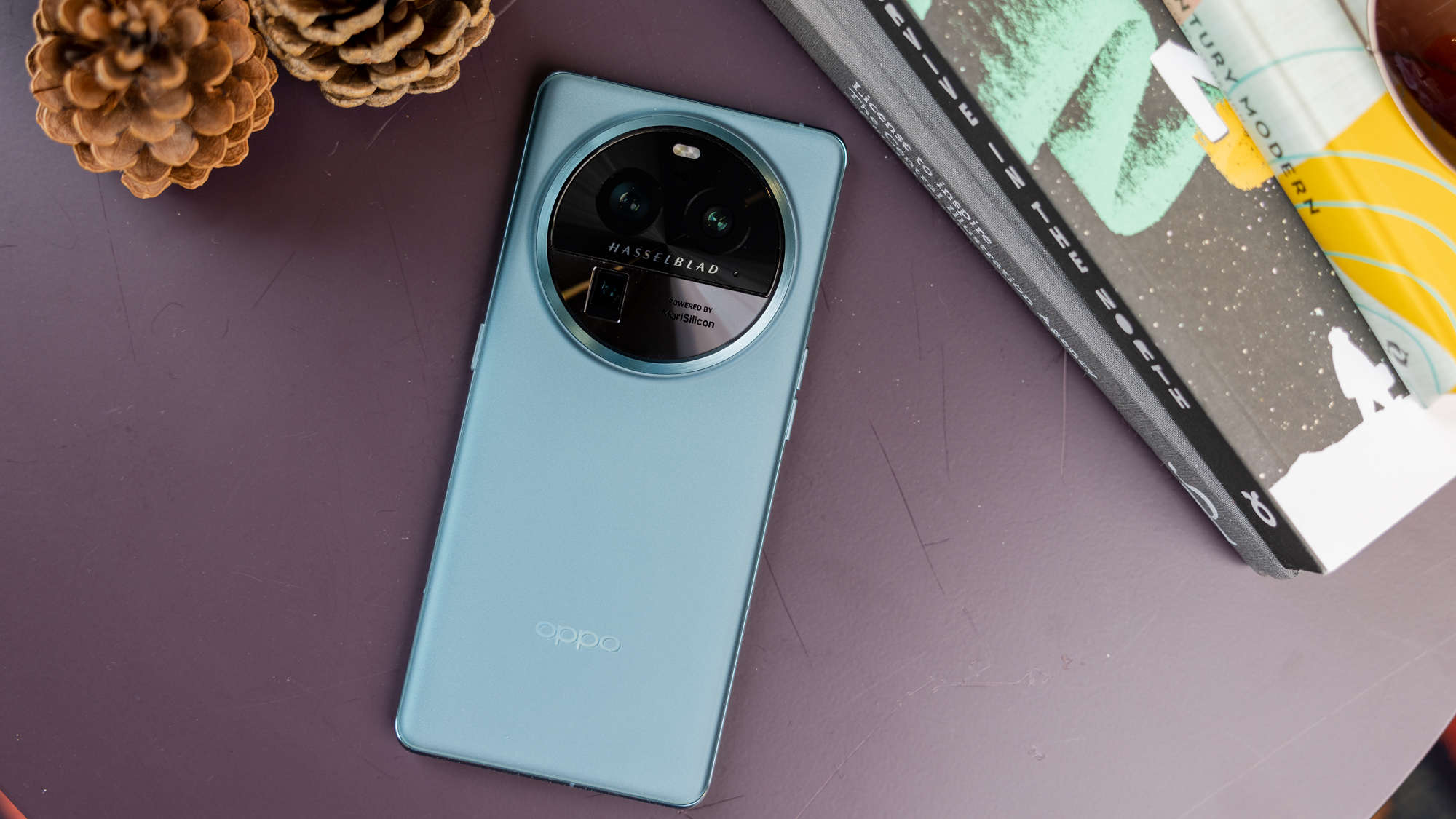 Oppo's latest flagship phone joins the exclusive 1-inch-sensor camera club