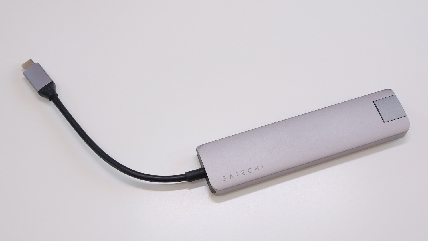 Satechi USB-C Slim Multiportadapter mit Ethernet – Kleinster Hub im schicken Kleid