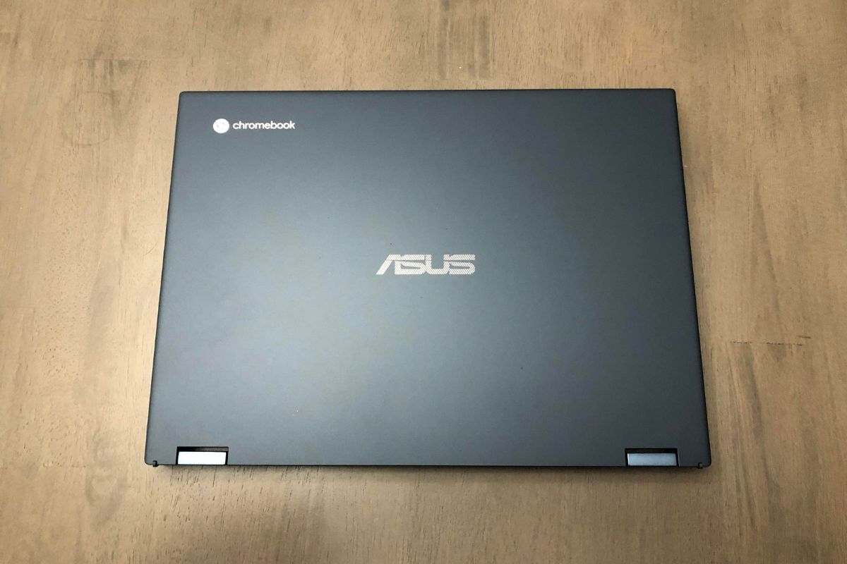 Asus Chromebook CM34 Flip review: 19 hours of battery life