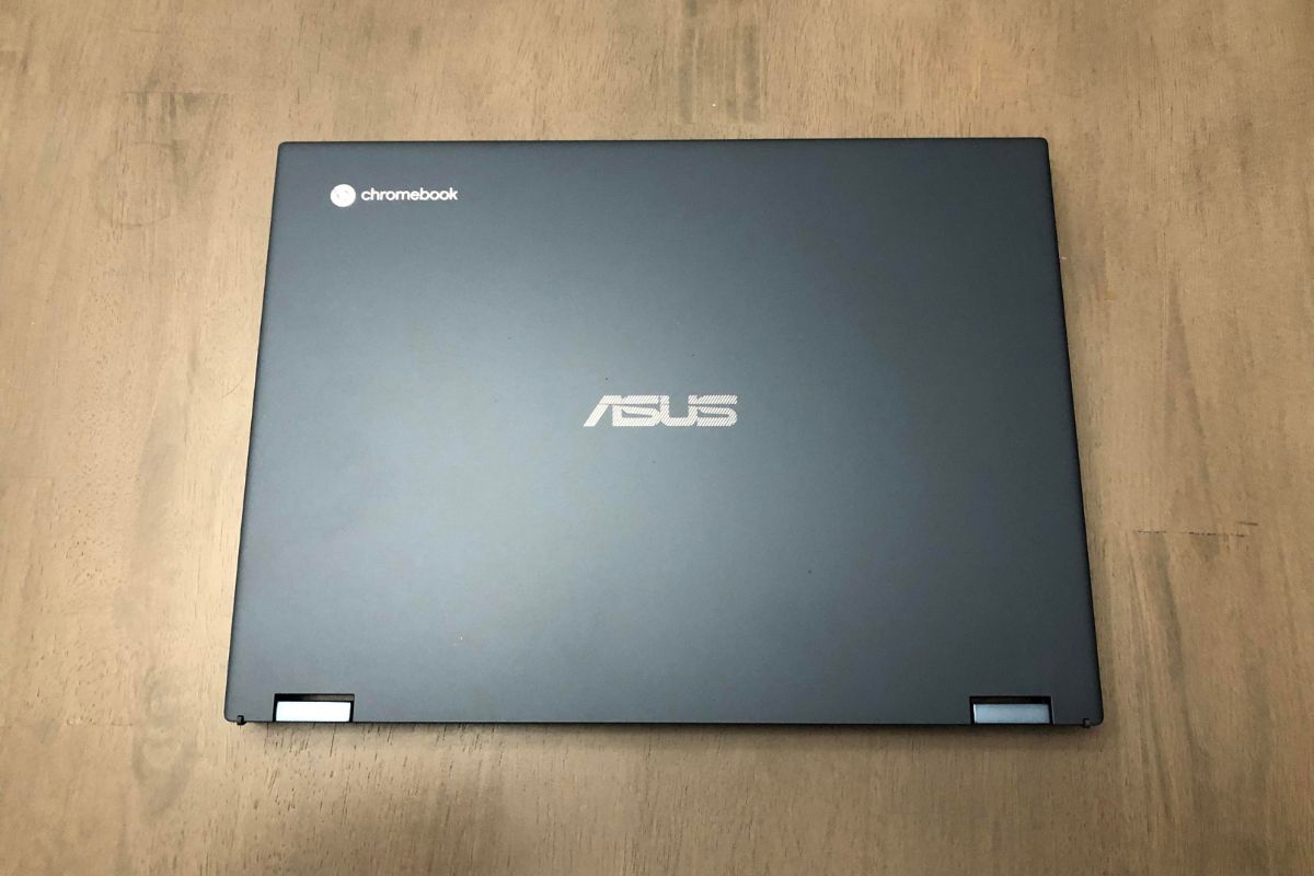 Asus Chromebook Flip design