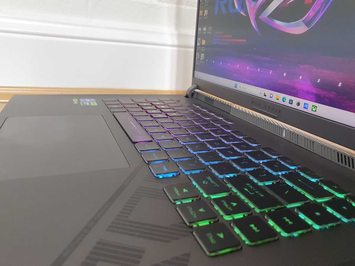 Asus ROG Strix G16 G614JZ laptop review: Clear the stage for the