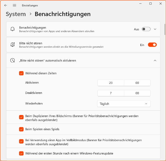 In den Einstellungen zu den Benachrichtigungen können Sie störungsfreie Zeiten und Ausnahmen festlegen. Das verschafft zumindest etwas Ruhe bei der Arbeit.
