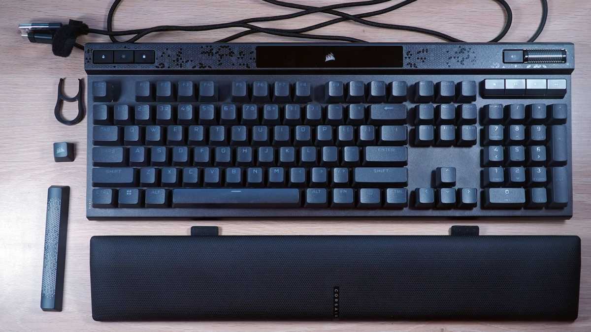 Corsair K70 Max RGB with accessories