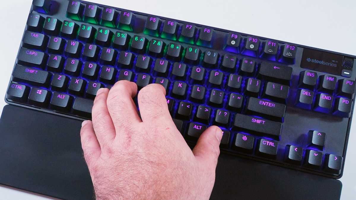 SteelSeries Apex Pro TKL Mechanical Gaming Keyboard Review 