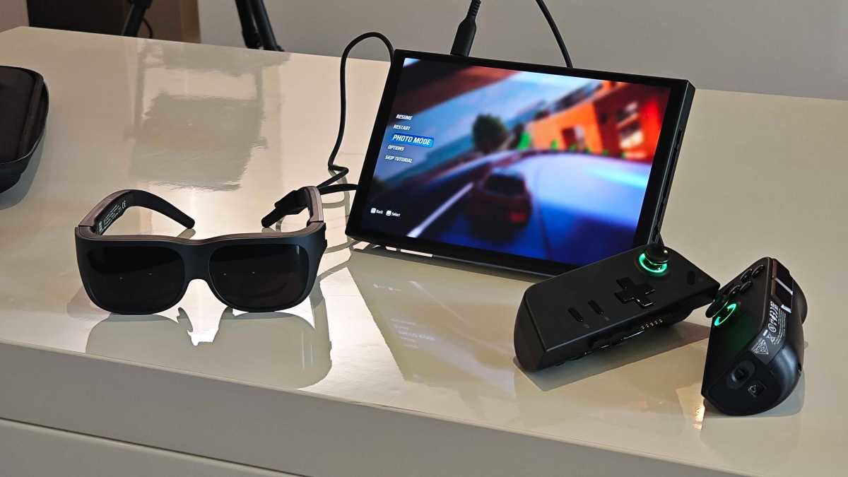 Lenovo Legion Go joy-cons and Legion Glasses