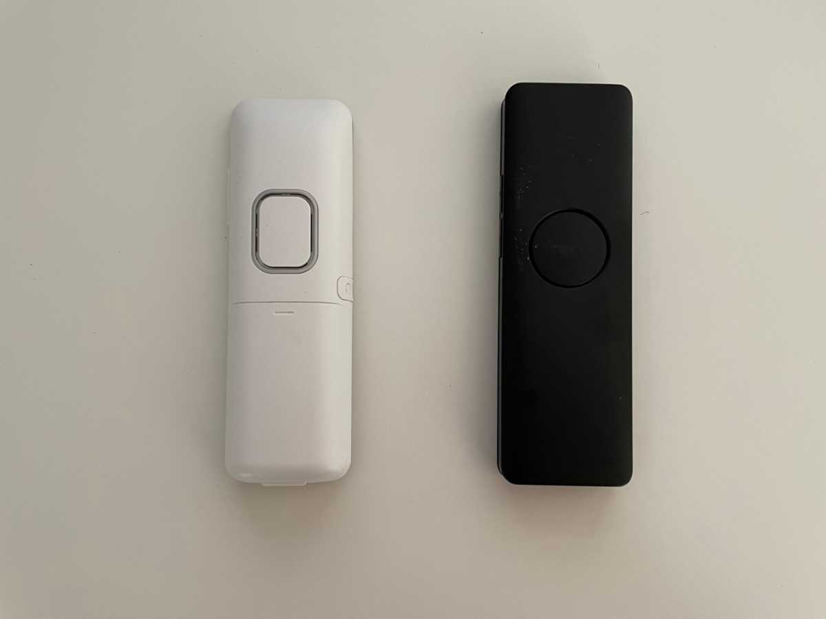 AVM: Links Fritzfon C6 und rechts Fritzfon X6 Rückseiten