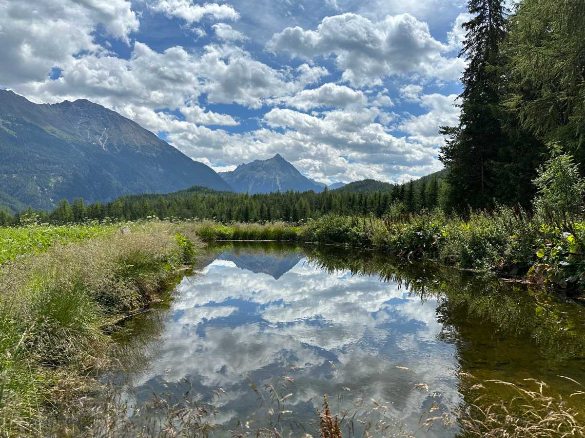 Wolken und See fotografiert mit iPhone 14 Pro Max
