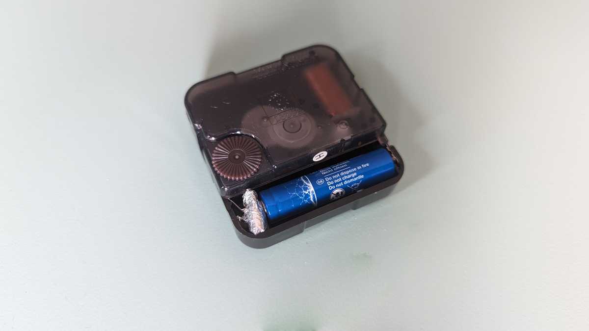 Kleine Batterie statt großer Batterie dank Aluminiumfolie