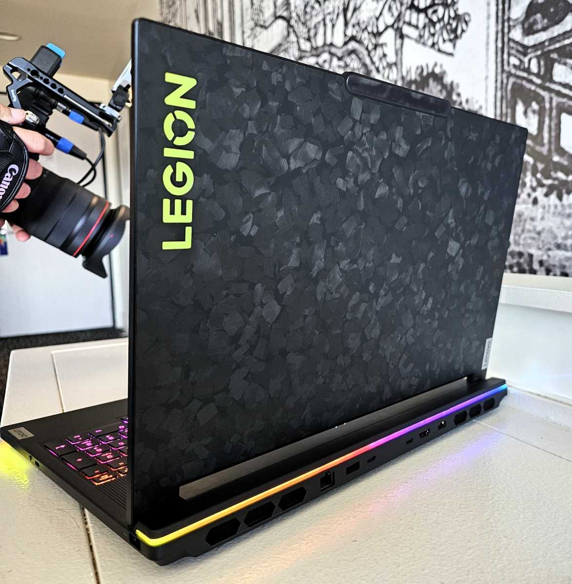 Lenovo's Legion 9i laptop uses AI, liquid cooling to push performance ...