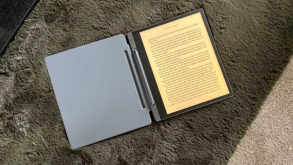 Lenovo Smart Paper reading