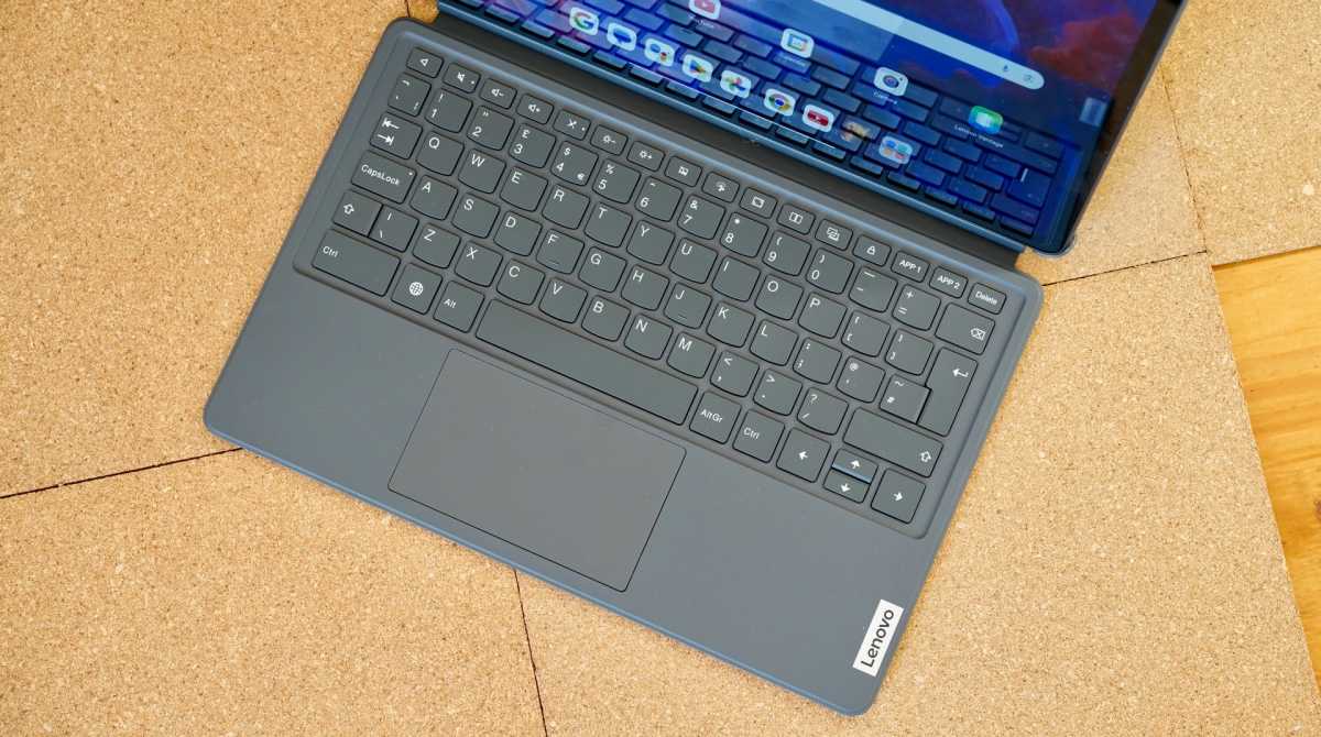 Lenovo Tab P12 keyboard