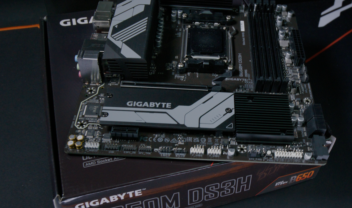 Gigabye B650M DS3H review: Step up to an AM5 motherboard, affordably