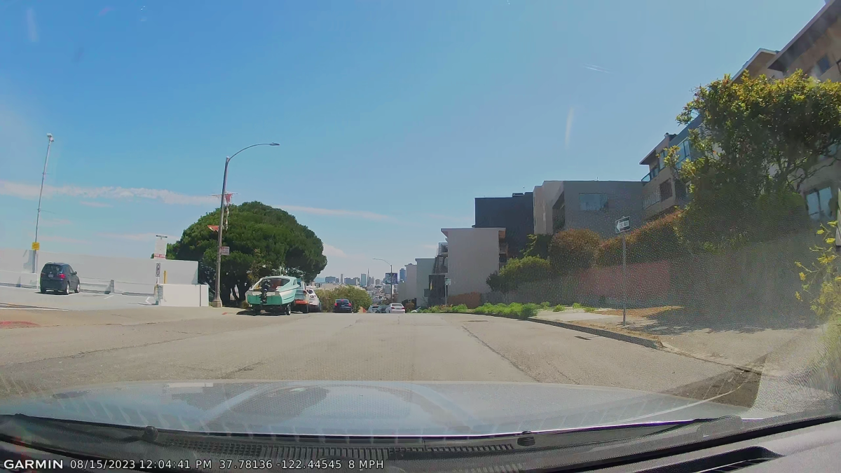 Testbericht zur Garmin Dash Cam Live: Einfach fantastisch