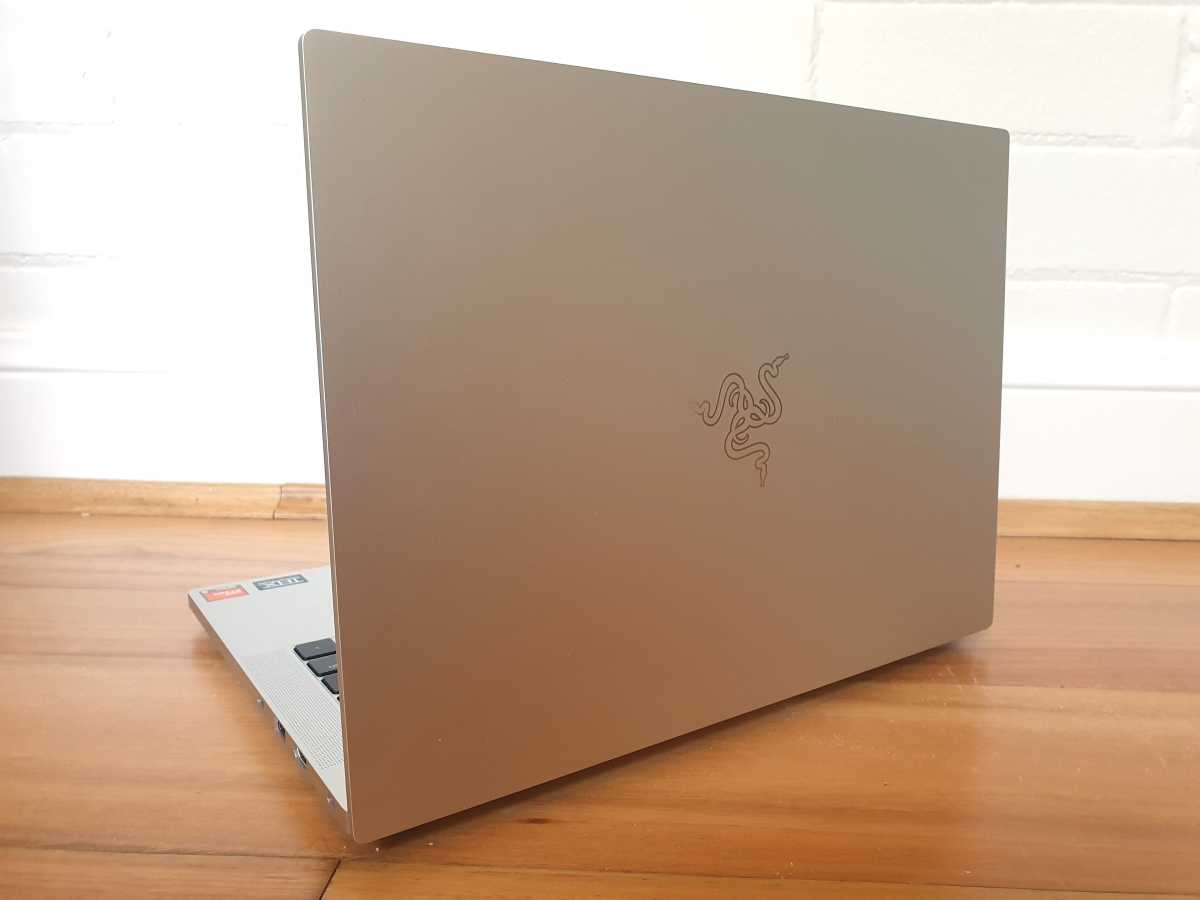 Razer Blade 14 (2022) Review 