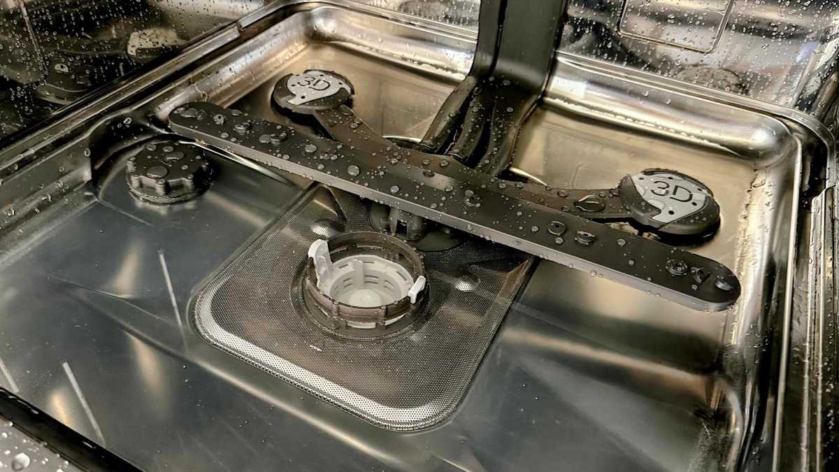 Hotpoint H8I HP42 L UK review 3D Zone Wash