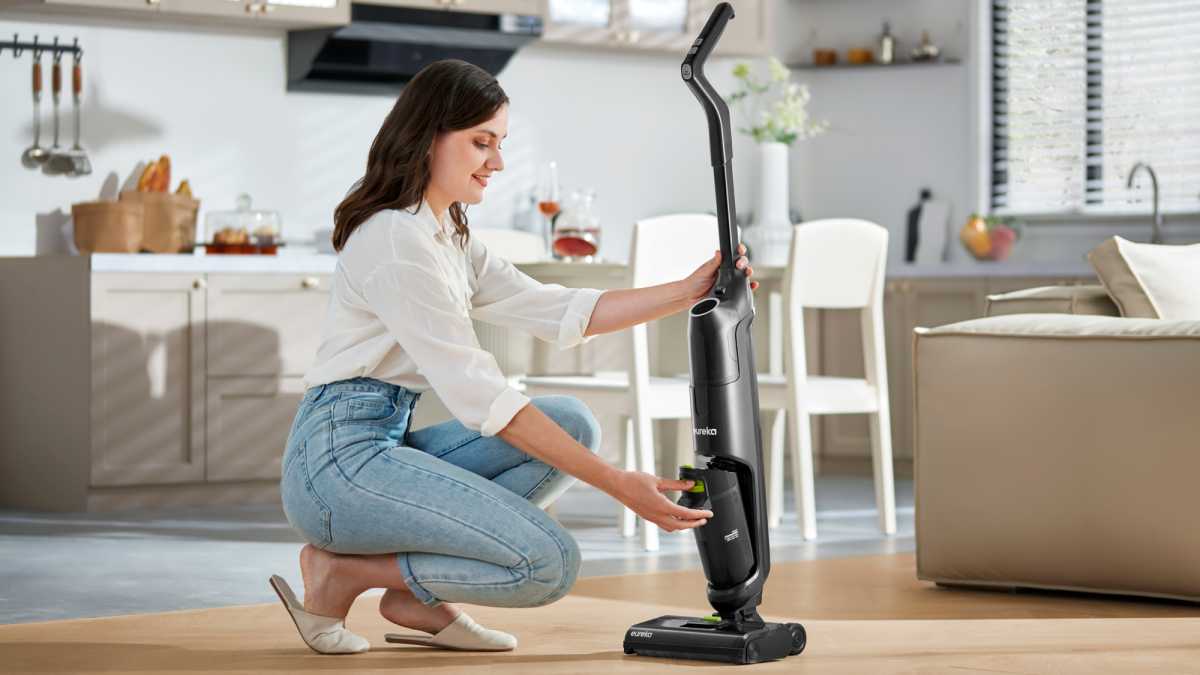 Eureka NEW400 vacuum mop