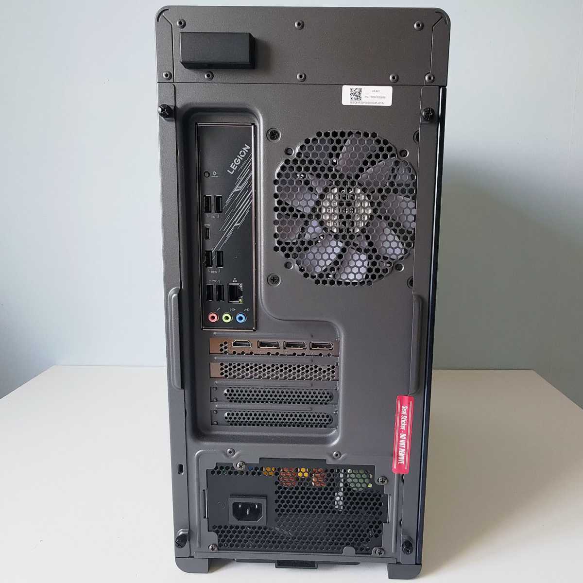 Lenovo Legion T5 baksida