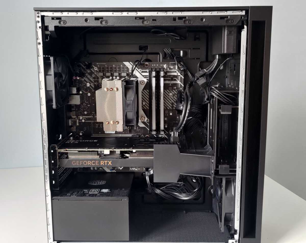 HP Omen 25L insida