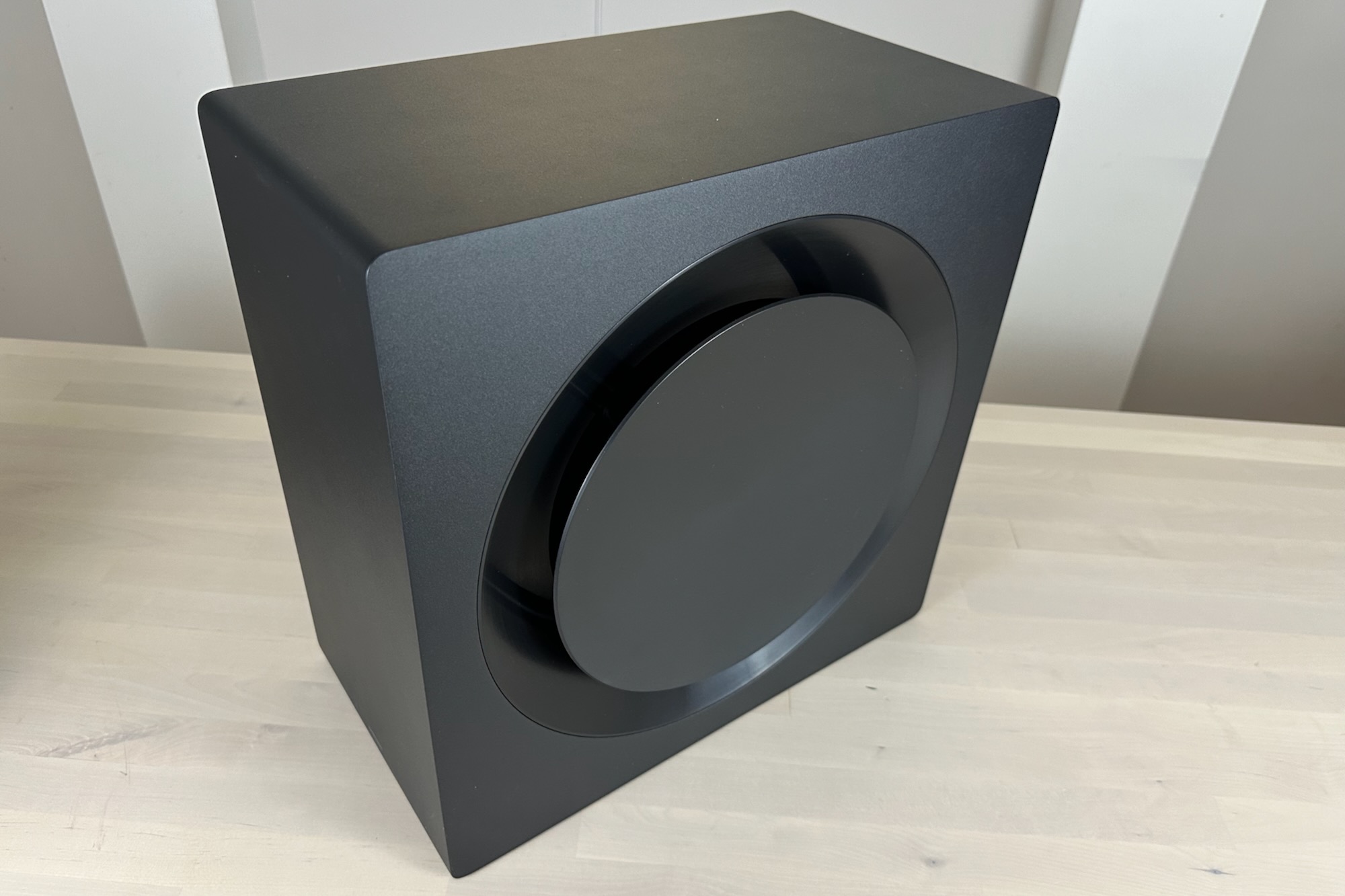 Samsung HW-Q990C im Test: Teure High-End-Soundbar mit einem Top-Klang ...