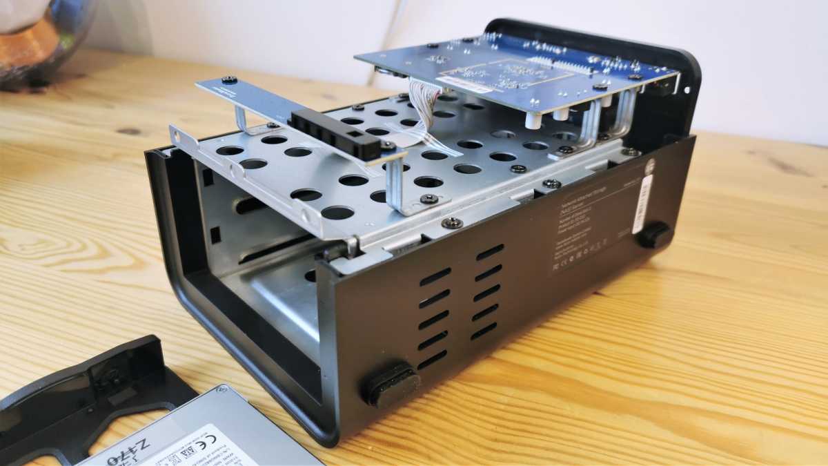 TerraMaster F2-212 dismantled