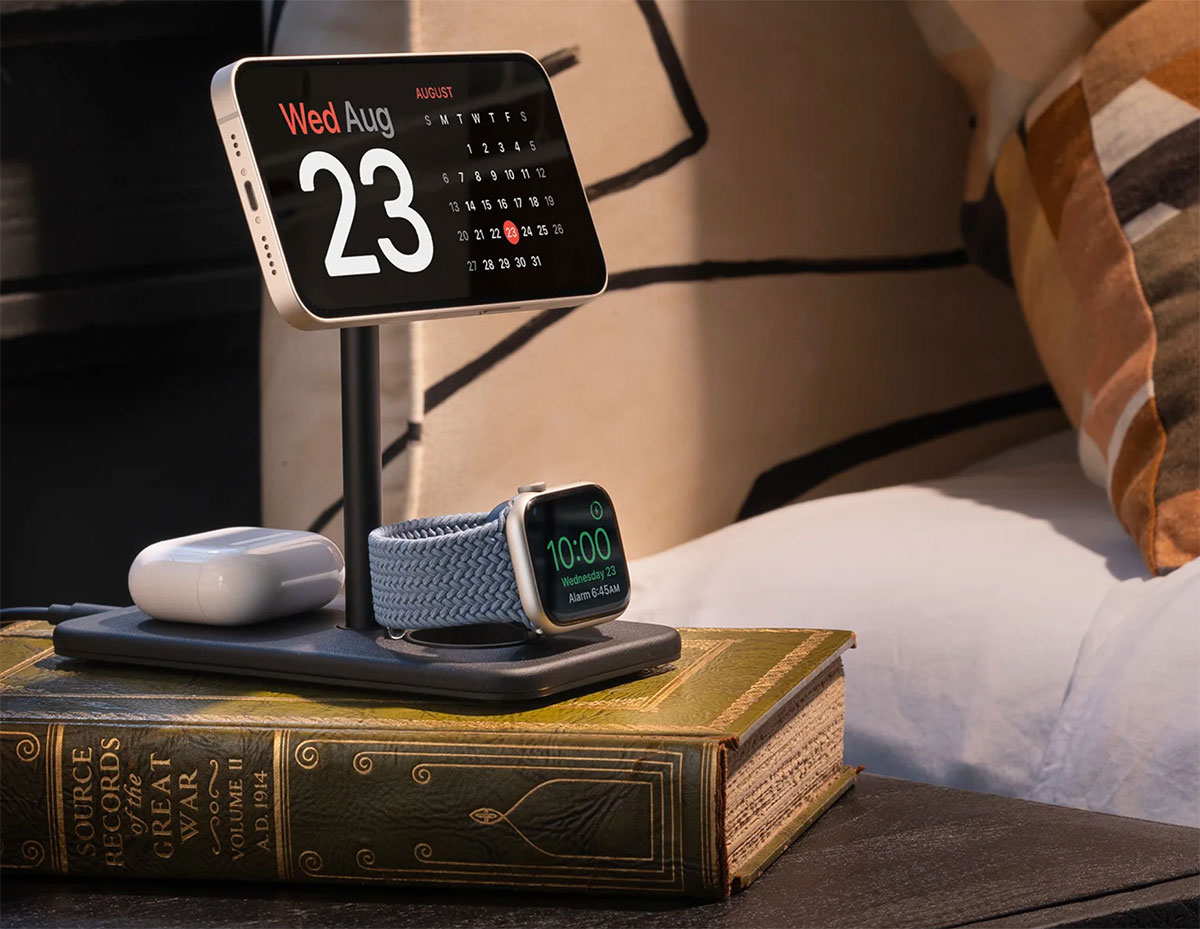 Twelve South HiRise 3 Deluxe – Best 3-in-1 Apple Watch charging stand