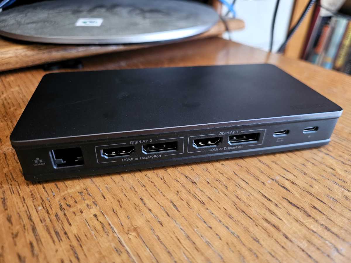 Ugreen 9-in-1 USB-C DisplayLink dock