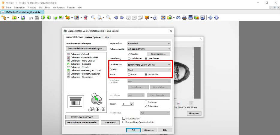 Tintenstrahldrucker verwenden im Fotomodus auch bei Graustufen meist alle Farben. Um störende Farbstiche zu vermeiden, kombinieren Sie im Druckertreiber den Graustufen-Modus mit einem Inkjetpapier und der bestmöglichen Auflösung. Tatsächlich aber verwenden Sie für den Ausdruck ein hochwertiges Fotopapier.