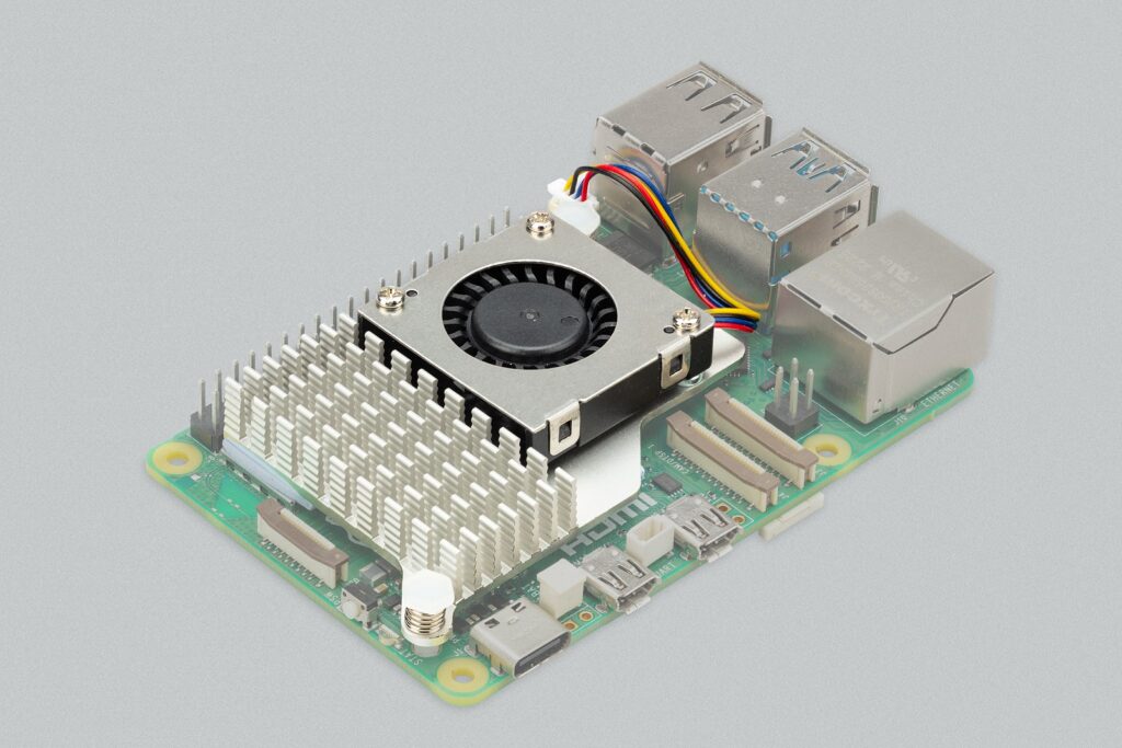 Raspberry Pi 5 active cooler 