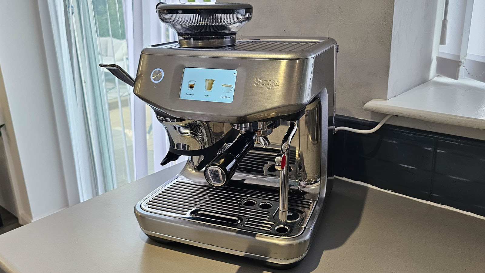 Filter coffee machine - BUCKINGHAM - RUSSELL HOBBS - automatic / cappuccino  / with TFT-LCD screen