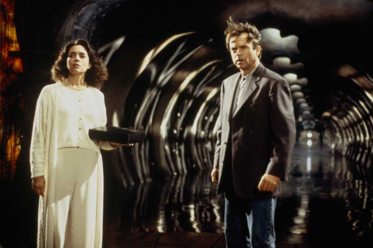 A scene from the film 'In the Mouth of Madness'