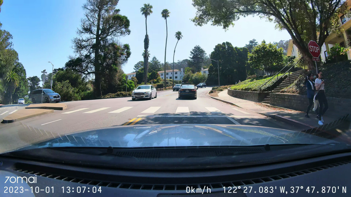 70mai 4K A810 Dash Cam Review - ElectronicsHub