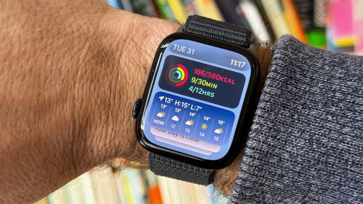 Apple Watch Series 9 review - smart stack