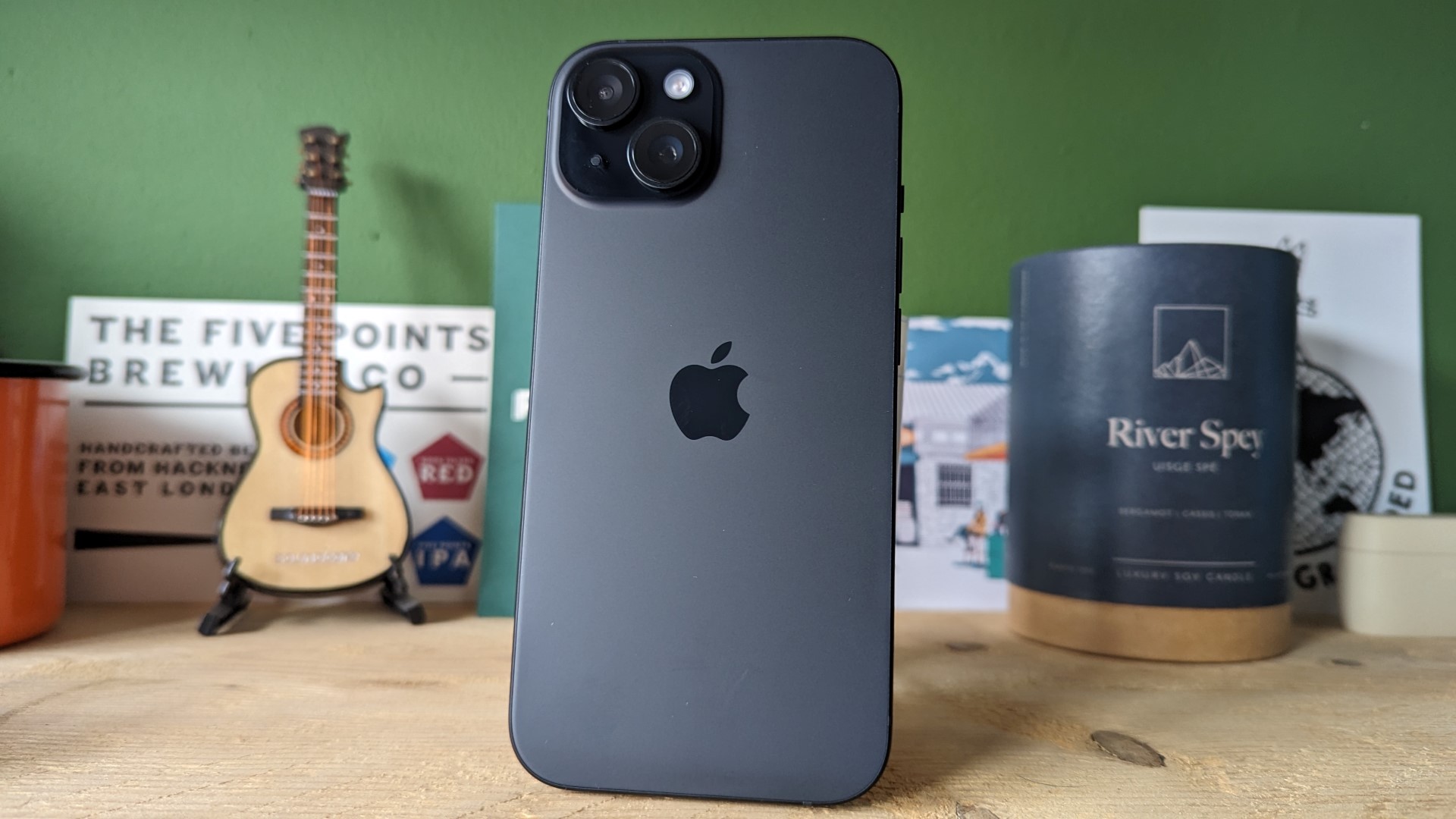 iPhone 15 - Best for selfies