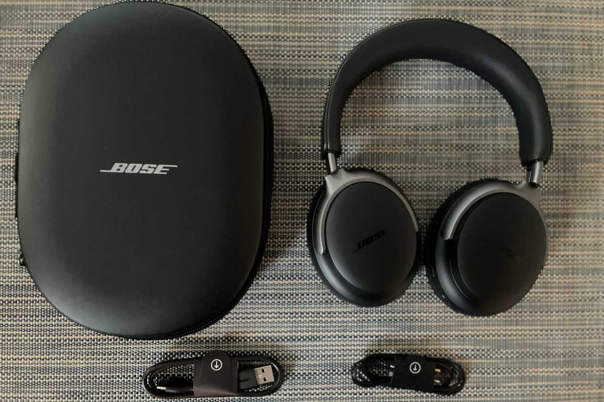 Bose QuietComfort Ultra Headphones (includes case and cable)