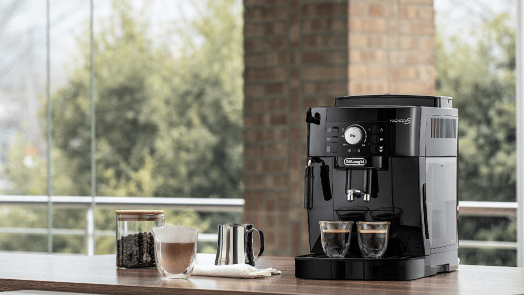 Image: DeâLonghi Magnifica S: Meistgekaufter Kaffeevollautomat bei Amazon fÃ¼r kurze Zeit erstaunlich gÃ¼nstig