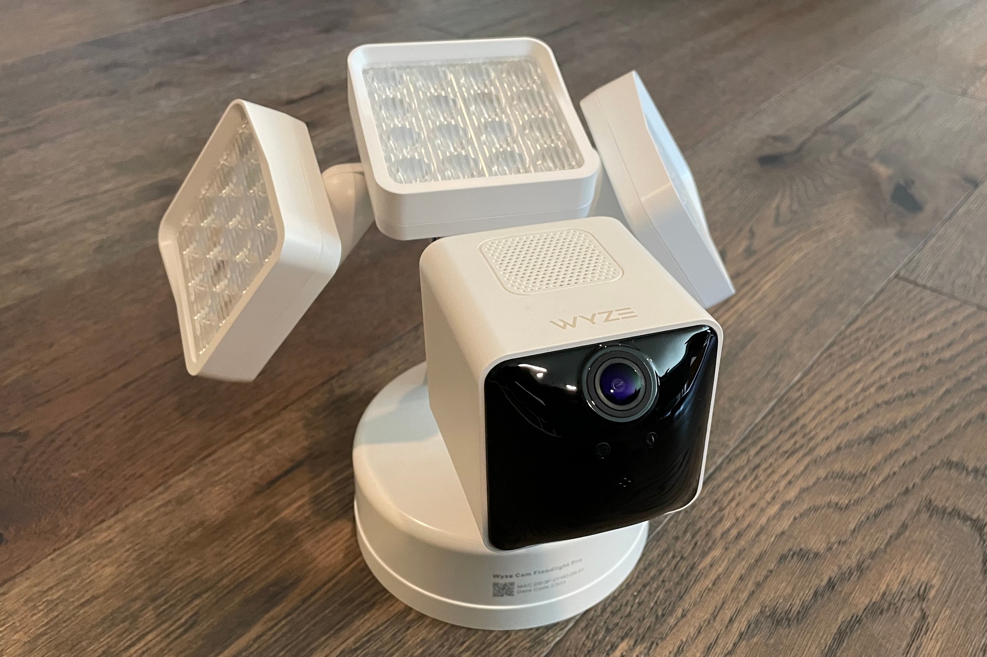 Wyze Cam Floodlight Pro -- Best security cam/floodlight combo