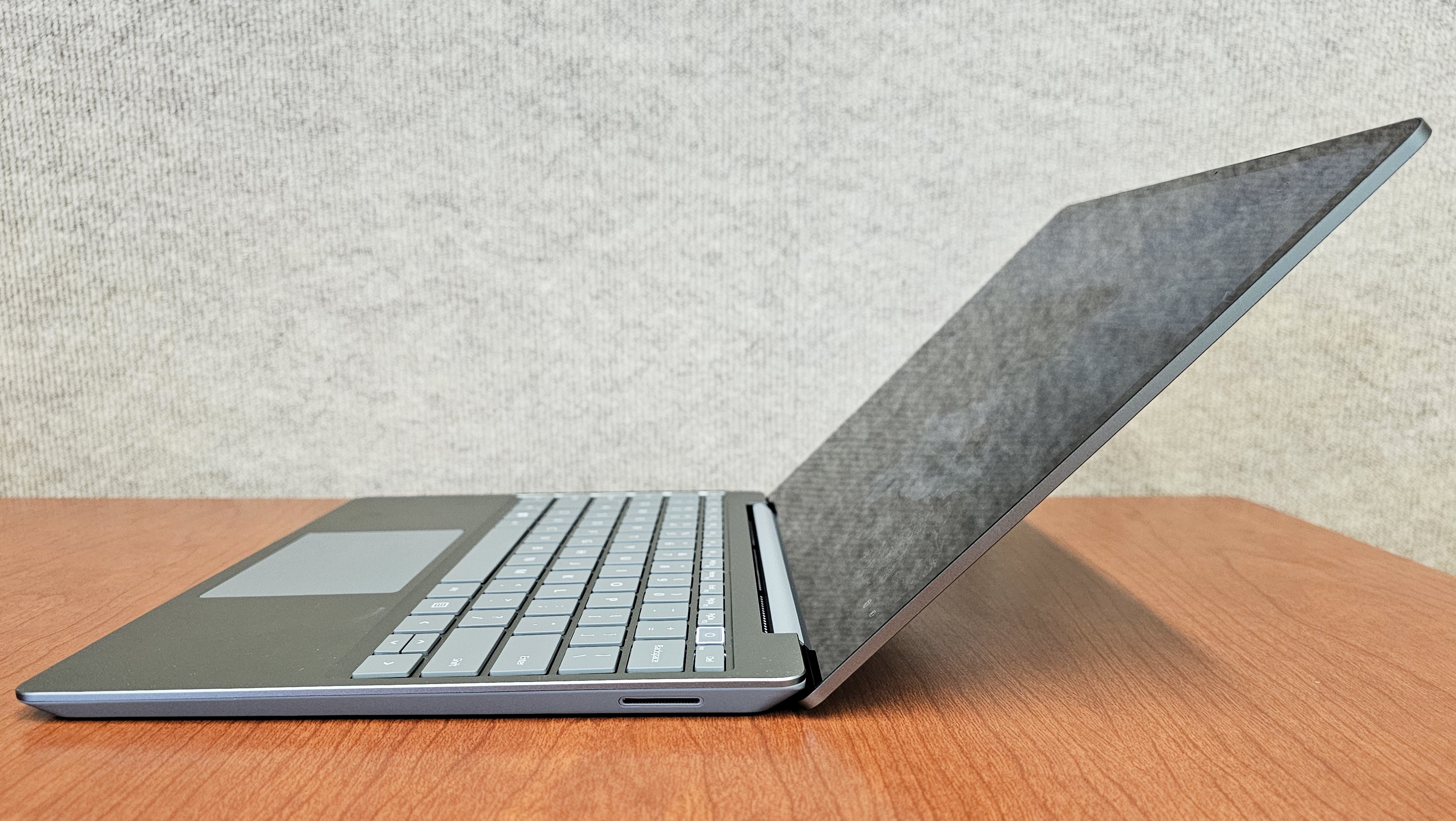 Microsoft Surface Laptop Go 2 review: Stylish and lightweight, but battery  life could be better