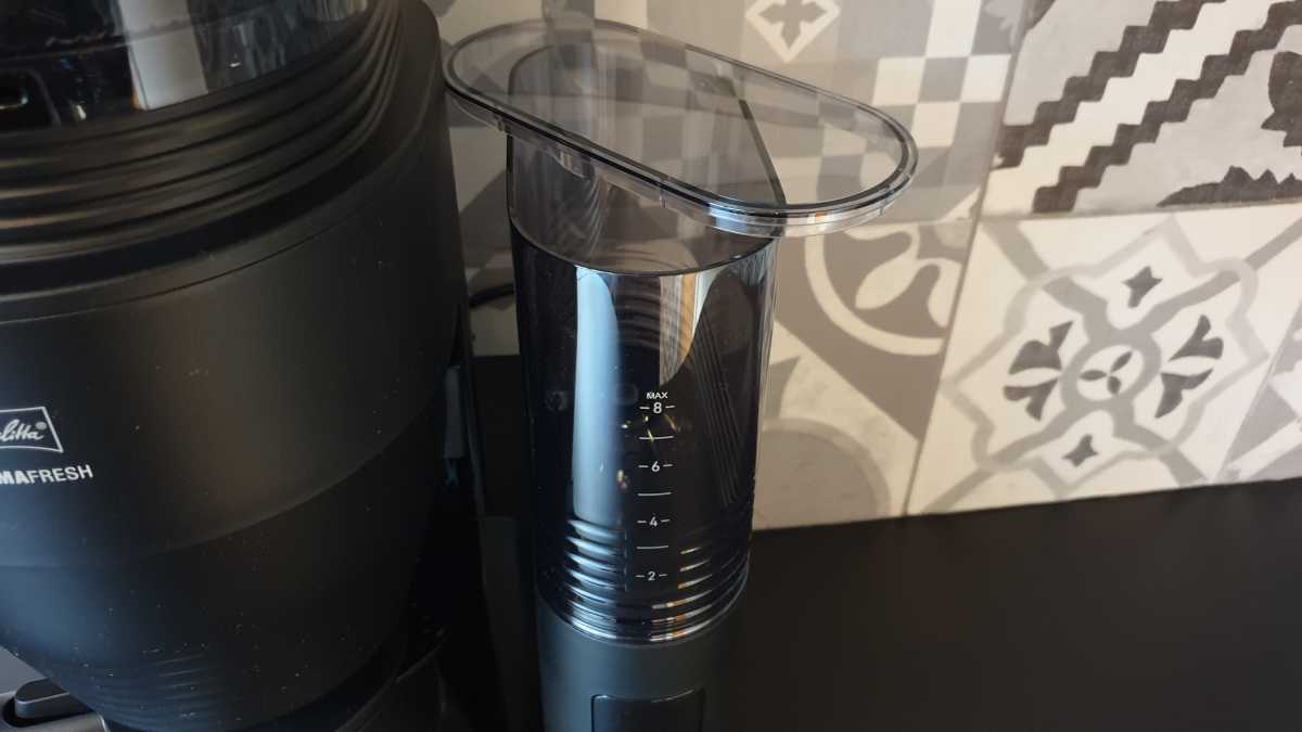 A close up of the Melitta AromaFresh Thermo Pro water tank and lift off lid