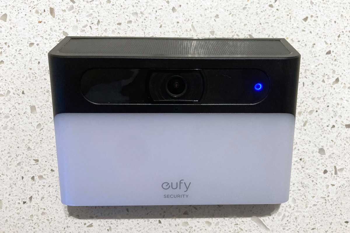  Eufy Solar Wall Light Cam S120