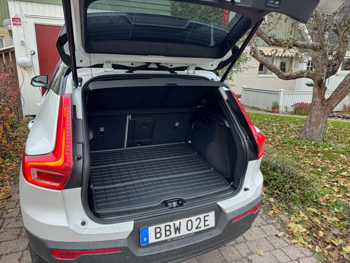 Volvo XC40 Recharge 2024